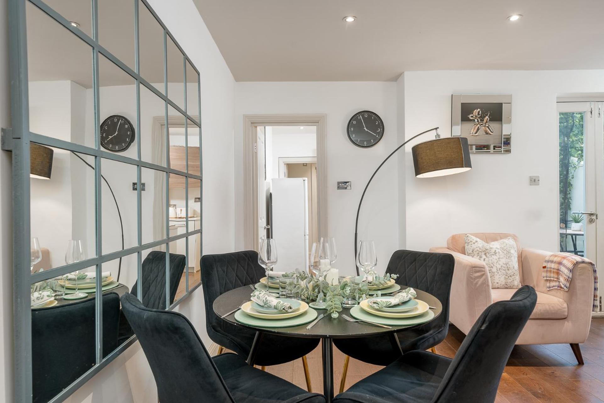 Niru Experience Hidden Gem In Chelsea 2Bd 2Ba Apartment London Exterior photo